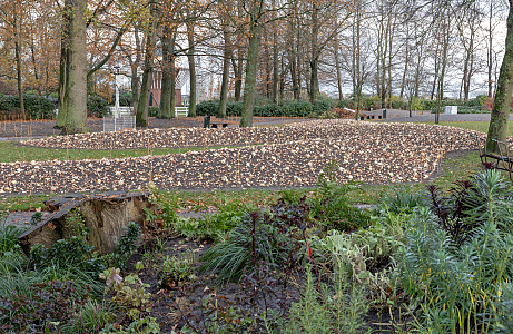 JUB Holland presents a new border in Keukenhof: ‘A Mysterious Dutch Still Life’