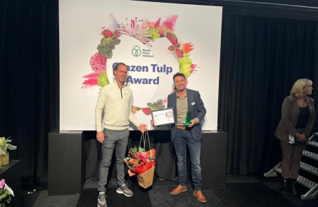 Prix du public et 2e prix du jury professionnel lors des Glazen Tulp Awards organisés par Flora Holl